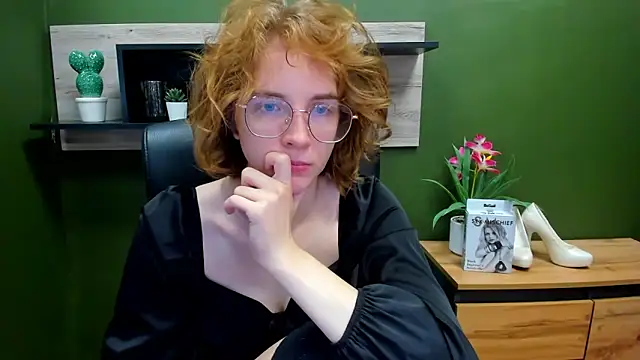 Snapshot of juicyPenny chatting on September 25, 6:34 am juicyPenny online show from September 25, 6:34 am