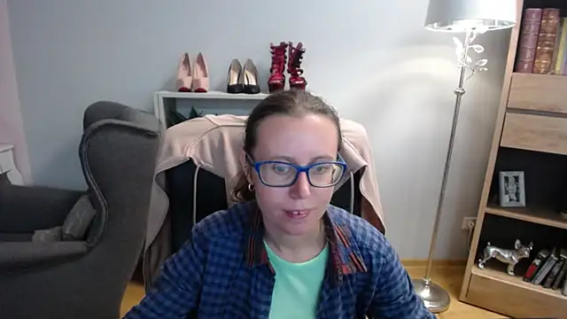 sweetxLizzy online show from September 26, 5:05 am