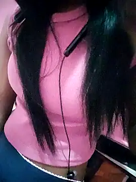 Snapshot of dream_Naughty_girl chatting on October 1, 1:10 am dream Naughty girl online show from October 1, 1:10 am