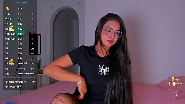 Snapshot of latingabby chatting on October 17, 12:58 am latingabby online show from October 17, 12:58 am