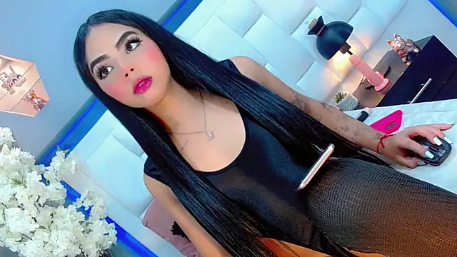 Snapshot of VanessaStonee chatting on October 11, 5:34 am VanessaStonee online show from October 11, 5:34 am