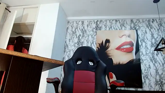 mariani smith online show from November 20, 12:17 pm