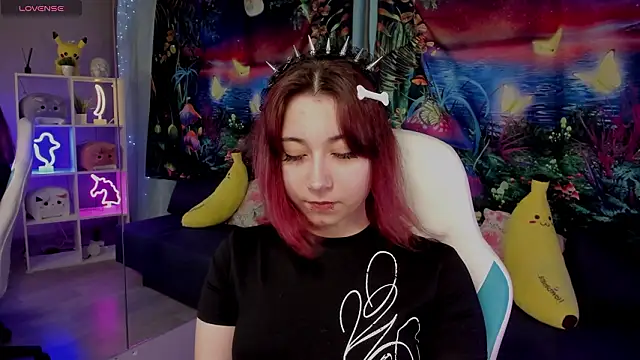 ClaraParks online show from March 11, 7:16 pm