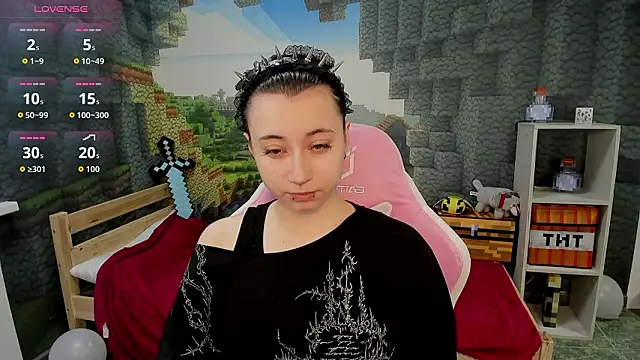 ClaraParks online show from March 15, 8:44 pm