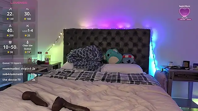 kyliexxrose online show from November 21, 3:30 am