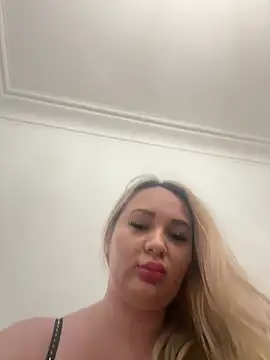 NellyExtraa online show from July 14, 8:24 pm