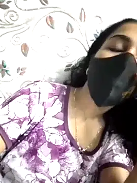 Snapshot of Zoya_G chatting on September 12, 12:45 pm Zoya G online show from September 12, 12:45 pm
