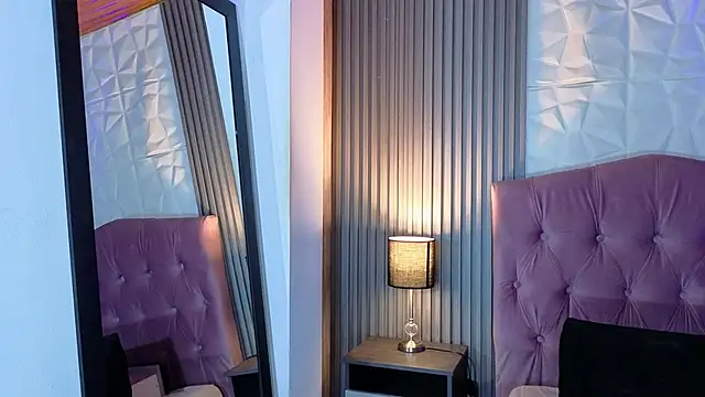 Bonnali lune online show from March 30, 11:26 pm