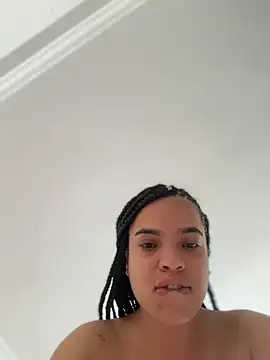 JuanitaMore01 online show from July 8, 6:54 pm