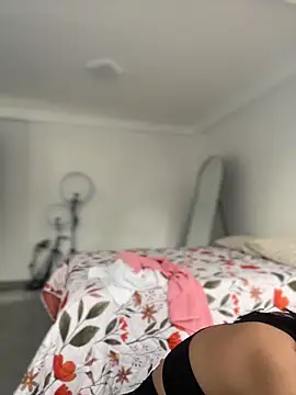 JuanitaMore01 online show from February 3, 8:34 pm