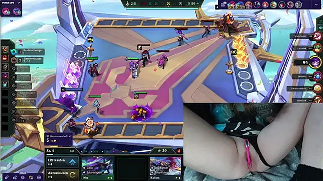 BaddieJoline online show from September 24, 7:13 pm