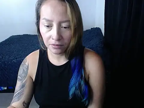 Snapshot of nath_92 chatting on October 4, 3:23 am nath 92 online show from October 4, 3:23 am