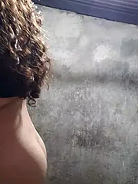 Violethroos online show from January 15, 3:56 am