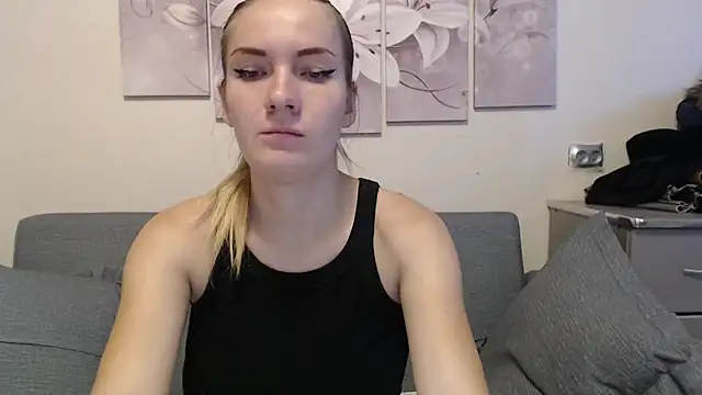 Snapshot of ProstoMaria chatting on October 7, 5:56 am ProstoMaria online show from October 7, 5:56 am
