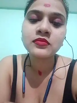 Kavya-Tiwari online show from November 4, 7:52 pm