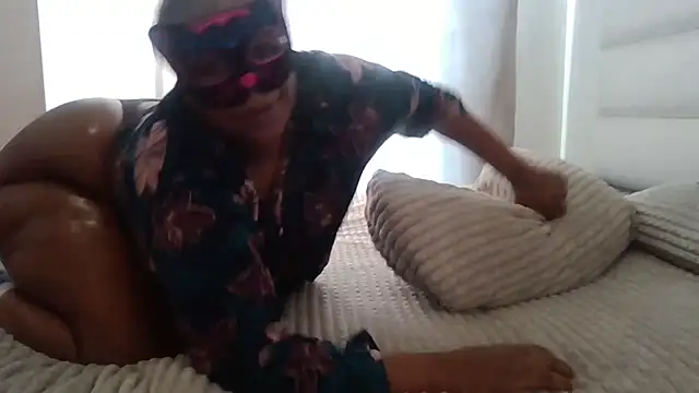 SexyNonnyy online show from July 9, 6:27 am