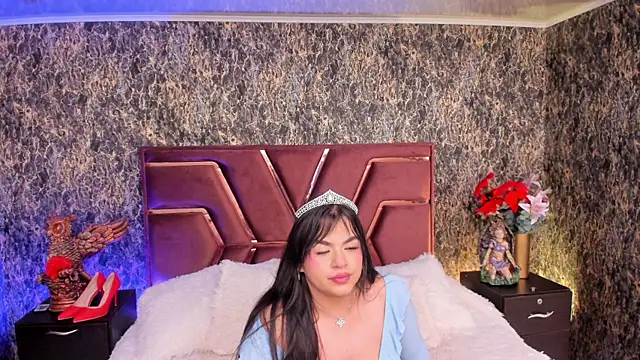 Karina Andrade online show from June 10, 12:48 pm