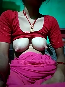 Snapshot of Shreya-couple chatting on October 9, 11:25 am Shreya-couple online show from October 9, 11:25 am