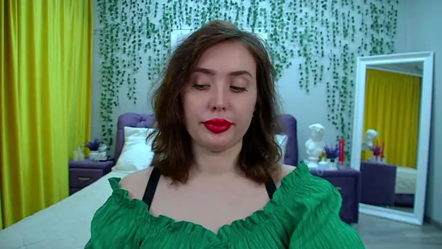 SherryBaers online show from March 28, 8:36 am