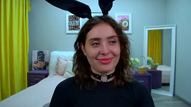 SherryBaers online show from April 5, 7:40 am