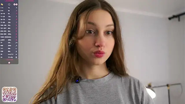 MercBoone online show from April 7, 8:38 am