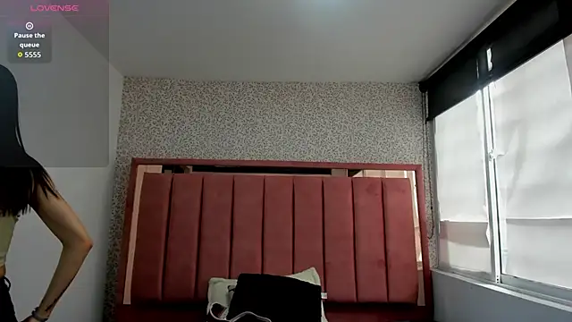 Snapshot of Hanna_Lee__ chatting on September 17, 7:34 pm Hanna Lee online show from September 17, 7:34 pm
