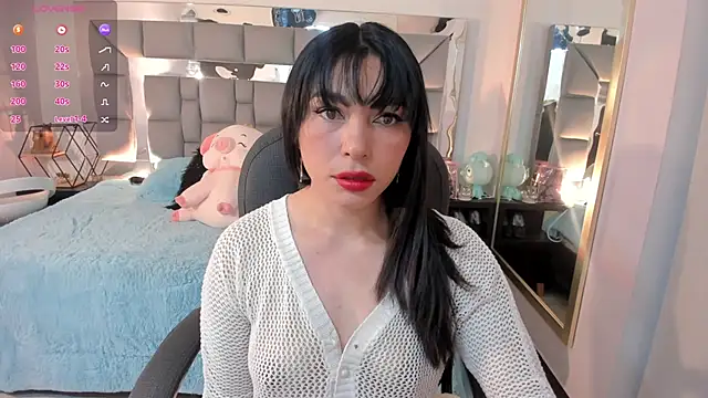 im Lorena online show from October 14, 8:00 pm