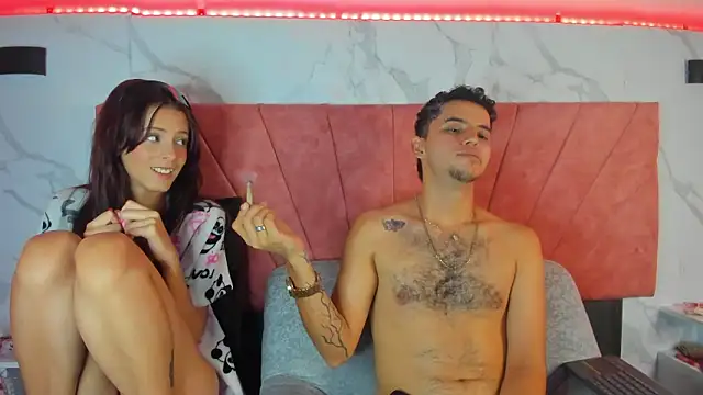 HellAndDante  online show from February 3, 6:40 am