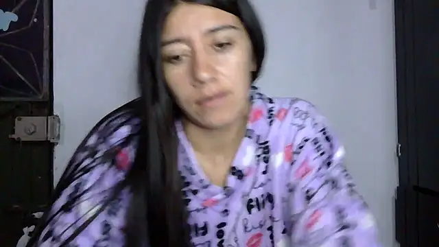 Madow Lu online show from November 6, 11:43 pm