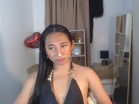 JuicyliciousBabe online show from June 12, 5:54 pm