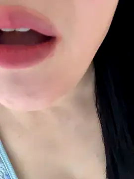 Nancymodel online show from December 16, 6:19 am