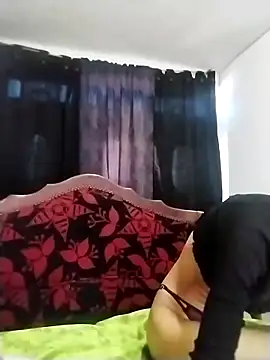 catrina love online show from May 23, 3:43 pm