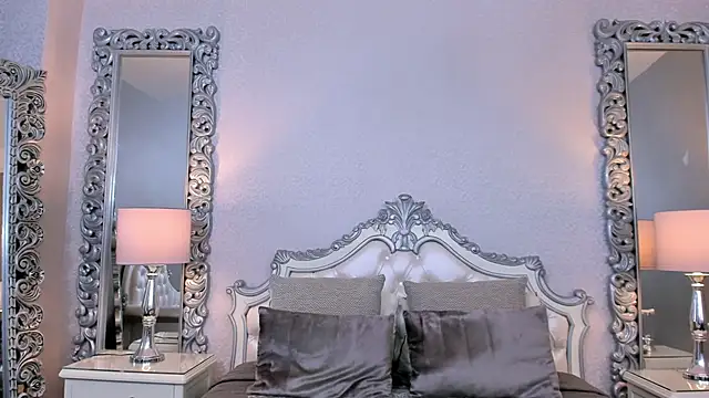 AlaskaAmato online show from November 21, 9:39 pm