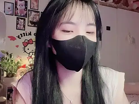 keelinnn19 online show from December 4, 7:47 pm