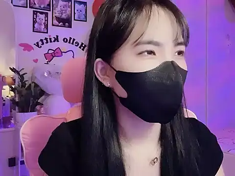 keelinnn19 online show from September 20, 5:44 pm