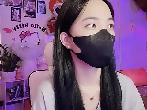 keelinnn19 online show from September 27, 7:10 pm