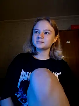 SlipperSherry online show from October 10, 4:45 pm