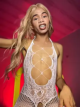 Katy bratz  online show from March 3, 9:10 pm