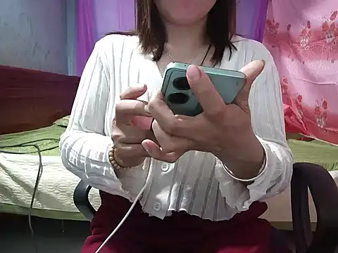 Xue weng online show from February 5, 12:30 pm