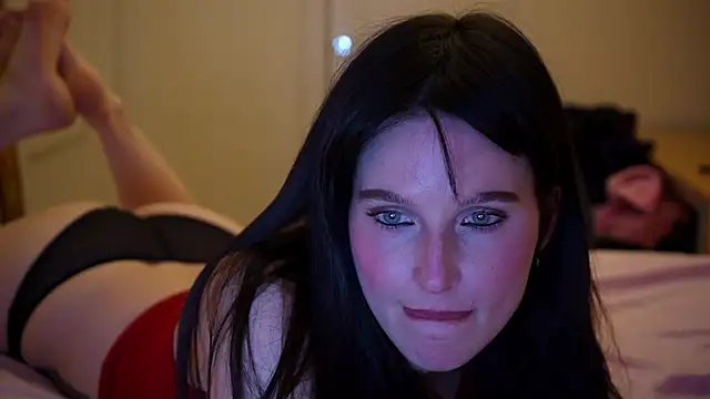 ellaa91 online show from November 17, 2:40 pm