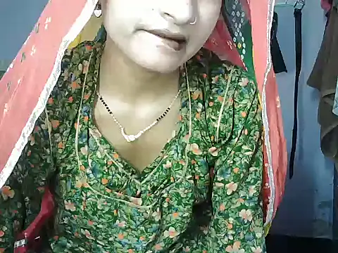 ROSE GOLDE online show from June 23, 5:27 am