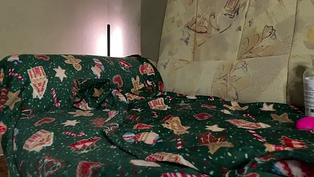 Marinpeach online show from March 30, 5:23 pm