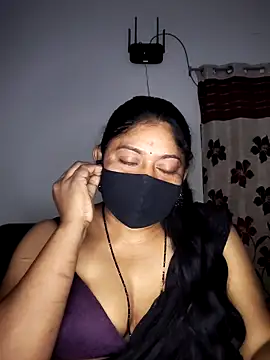 Snapshot of Telugu--Nadhini143 chatting on September 25, 1:59 am Telugu--Nadhini143 online show from September 25, 1:59 am