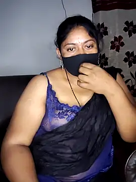 Snapshot of Telugu--Nadhini143 chatting on September 22, 4:38 pm Telugu--Nadhini143 online show from September 22, 4:38 pm