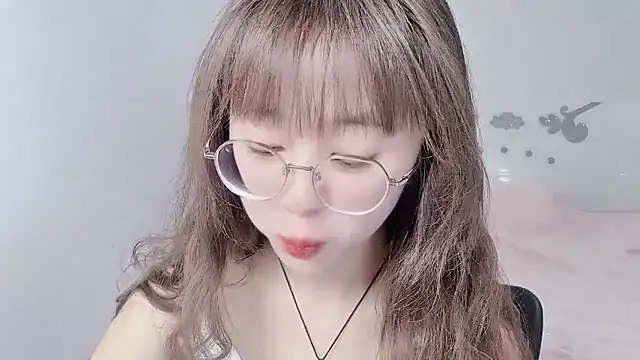 Snapshot of nini_a chatting on September 12, 12:12 pm nini a online show from September 12, 12:12 pm