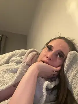 LollyLove  online show from February 26, 9:14 pm