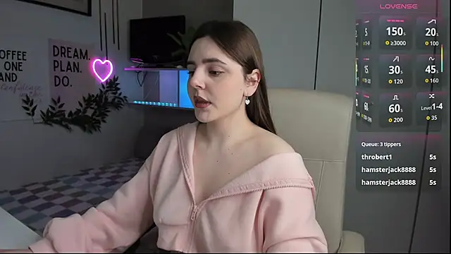 LiaWoow online show from September 27, 6:42 am