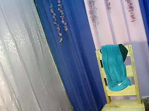 cyd twink online show from November 13, 1:21 pm