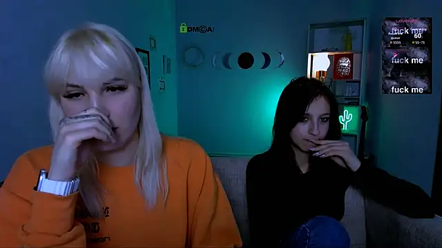 lau ra queen online show from November 21, 2:46 am