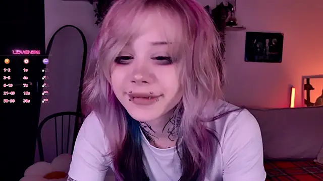 Lollyshy online show from November 21, 10:39 am